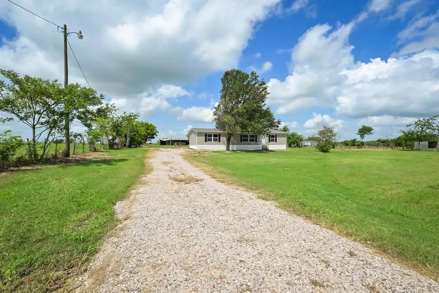 1349 County Road 2120, Kerens, TX 75144