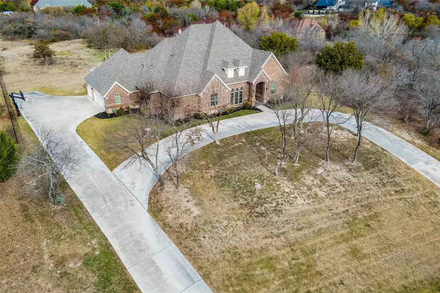 347 Silver Canyon Drive, Fort Worth, TX 76108