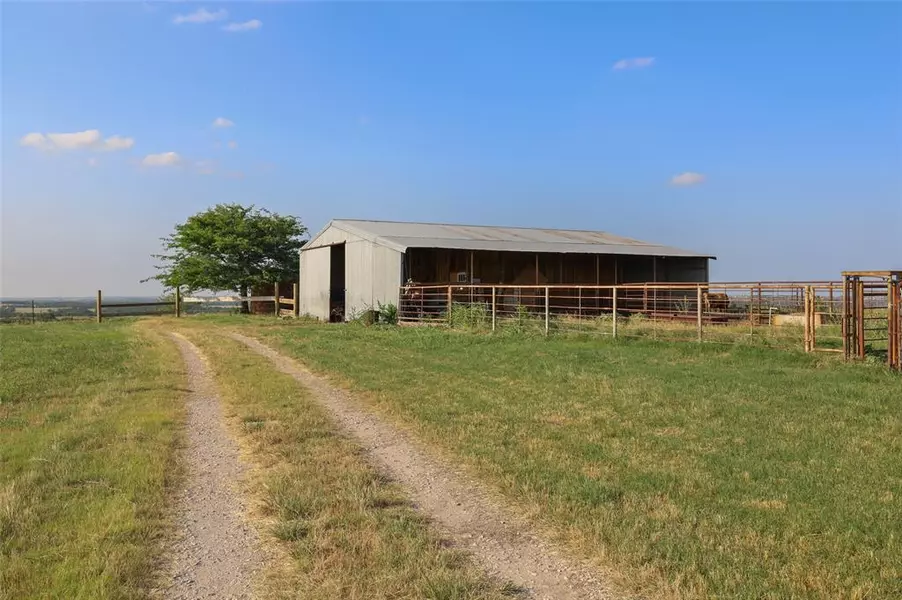 5061 County Road 4010, Decatur, TX 76234