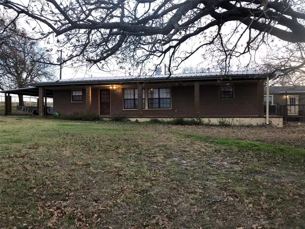 Perrin, TX 76486,541 Hardy Road