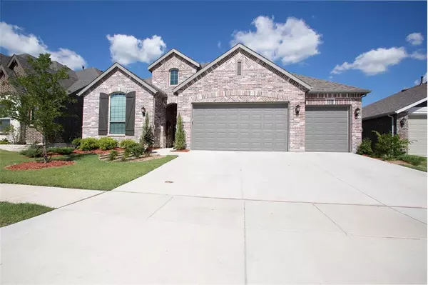 2608 Prairie Trail Ave., Aubrey, TX 76227