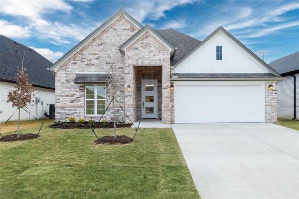 1313 Ridgeview Drive, Weatherford, TX 76086