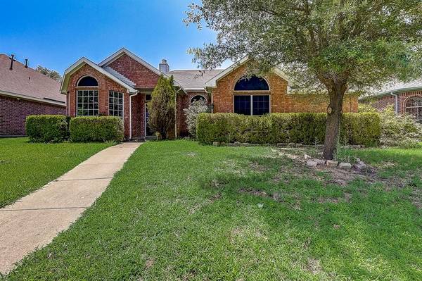 2313 Bent Brook Drive, Mesquite, TX 75181