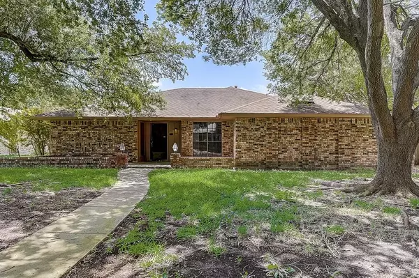 918 Shell Lane, Lancaster, TX 75146