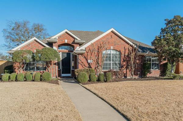 145 Oakbluff Drive, Murphy, TX 75094