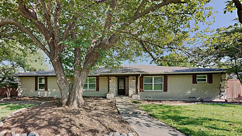 1718 Iroquois Drive, Garland, TX 75043