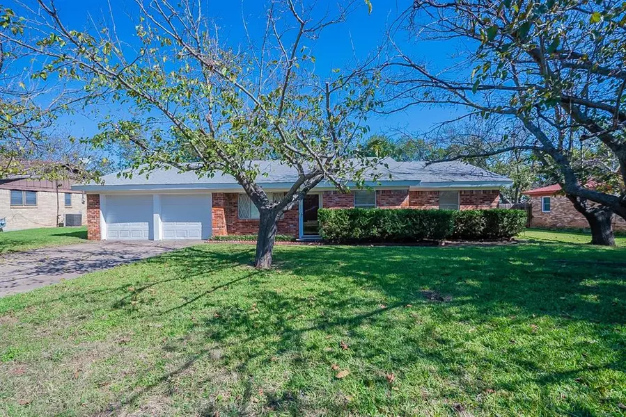 1309 John Reagan Street, Benbrook, TX 76126