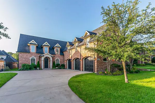 2314 Stonebridge Lane, Mansfield, TX 76063