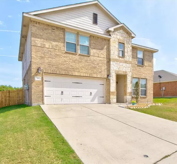 913 Reveille Road, Fort Worth, TX 76108