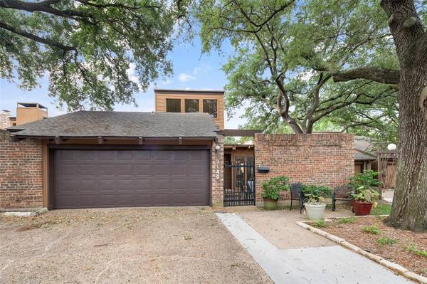 3140 Pin Oak Court,  Farmers Branch,  TX 75234