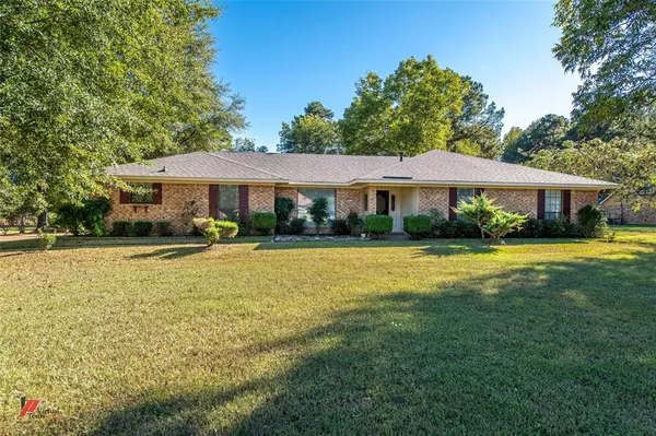 8421 Bea Lane, Greenwood, LA 71033