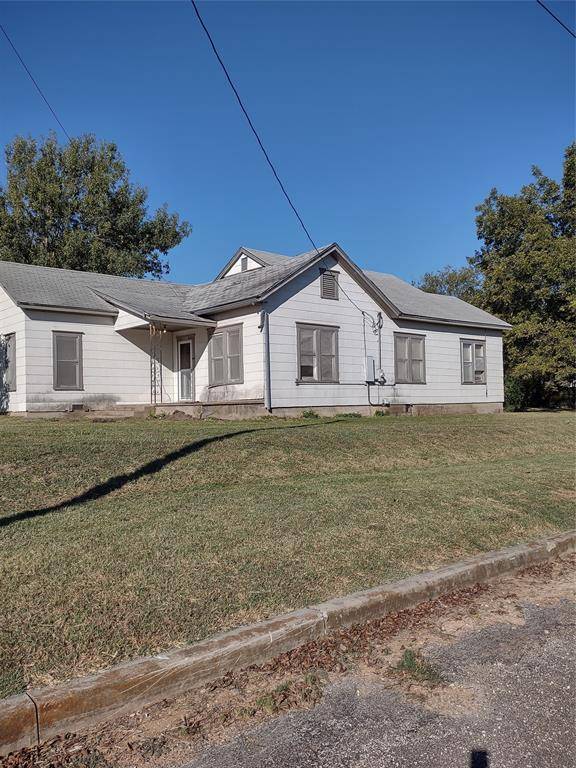 1503 W 11th Street, Clifton, TX 76634