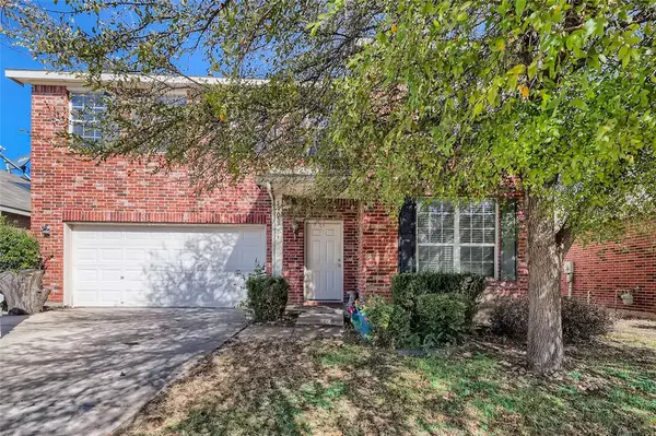 5900 Bridal Trail, Fort Worth, TX 76179