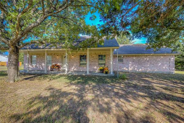 7687 Park Avenue, Terrell, TX 75160