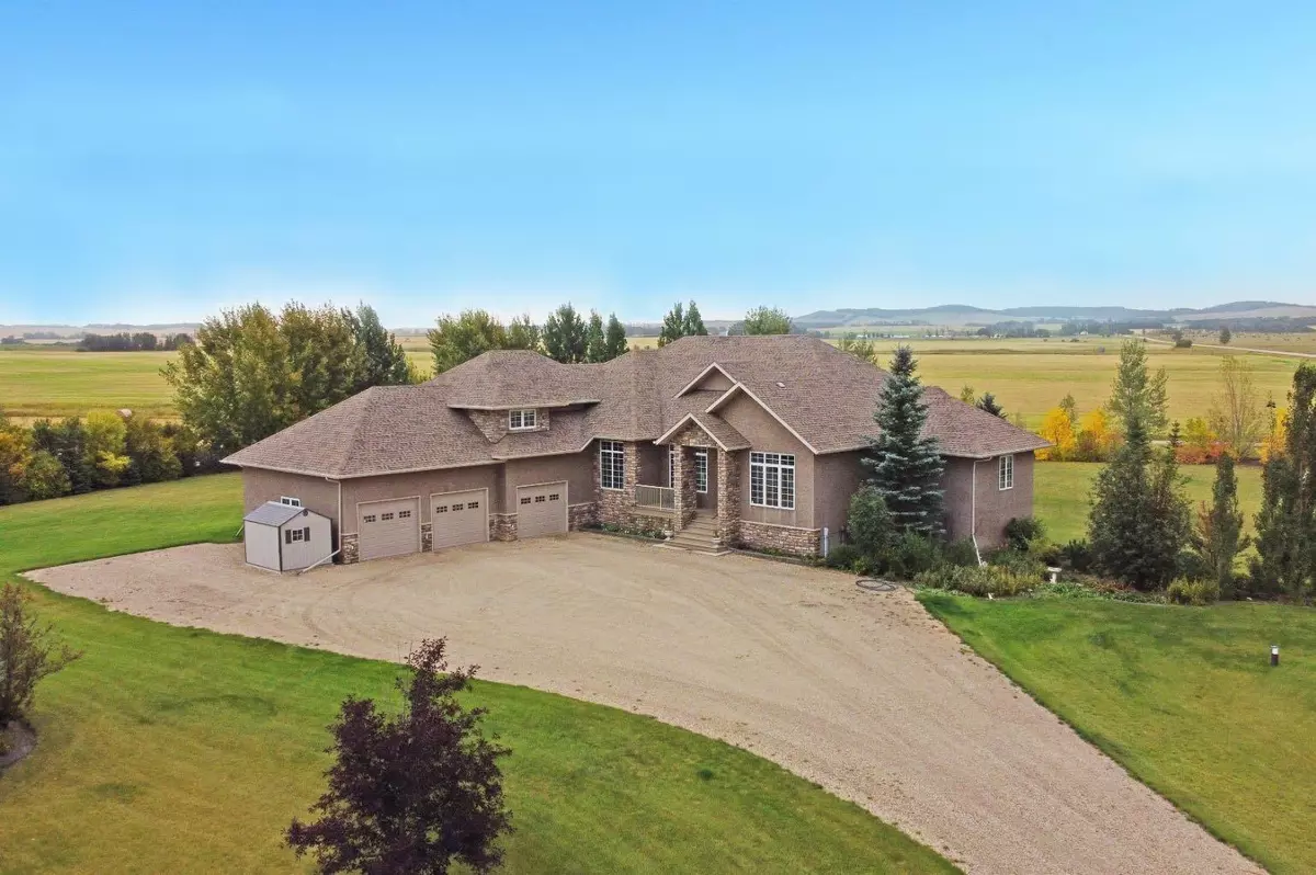 Rural Red Deer County, AB T4E 1K2,37321 Range Road 265