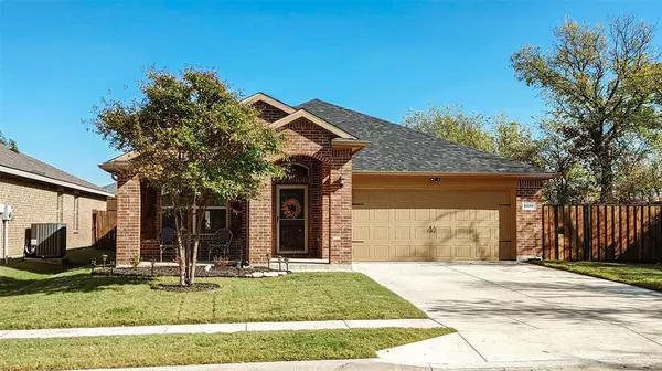 8200 Spotted Doe Drive, Fort Worth, TX 76179