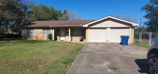 1211 Tamarisk Drive, Mexia, TX 76667