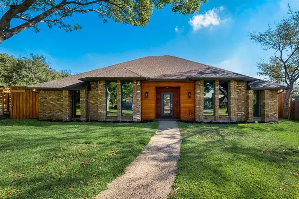 10014 Bridgegate Circle, Dallas, TX 75243