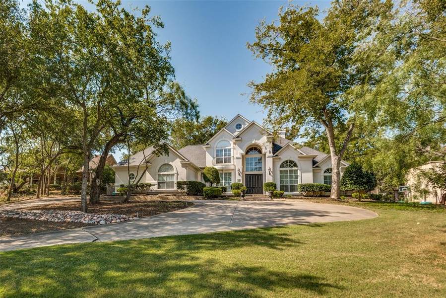 417 Rolling Oaks Ridge, Cedar Hill, TX 75104