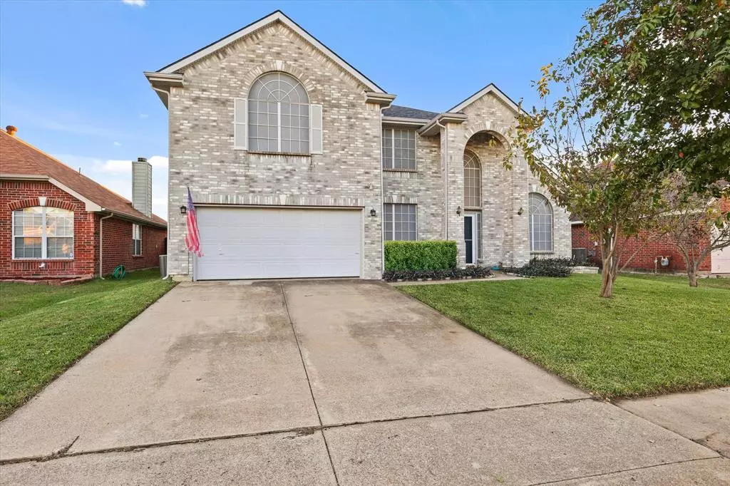 Grand Prairie, TX 75052,2503 Carson Trail