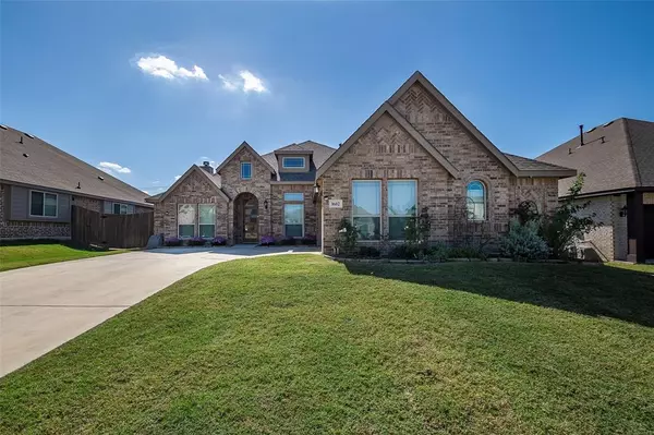 1602 Nighthawk Lane, Mansfield, TX 76063