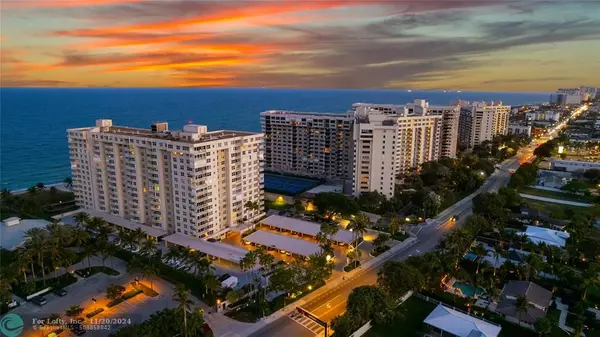 Lauderdale By The Sea, FL 33308,5200 N Ocean Blvd  #107