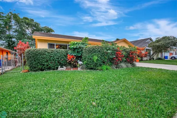 Sunrise, FL 33351,9338 NW 53rd Ct