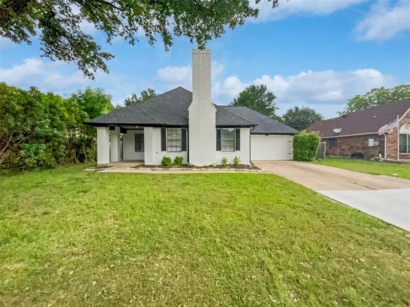 8109 Weatherly Drive, Rowlett, TX 75089