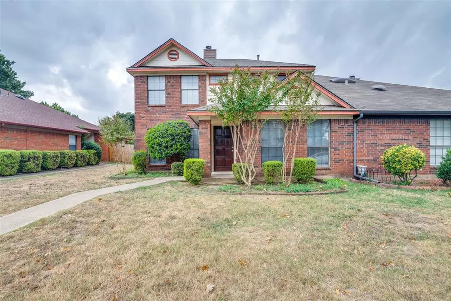 2109 Prairie Creek Trail, Garland, TX 75040