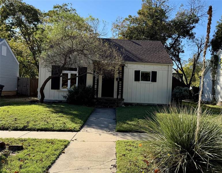 5313 Pershing Avenue, Fort Worth, TX 76107