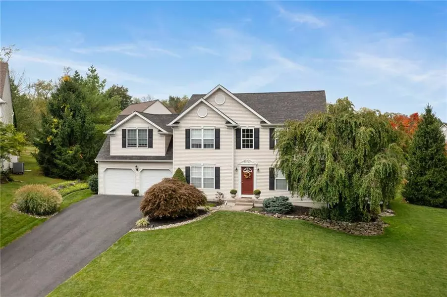 7125 Ash Court, Upper Saucon Twp, PA 18036