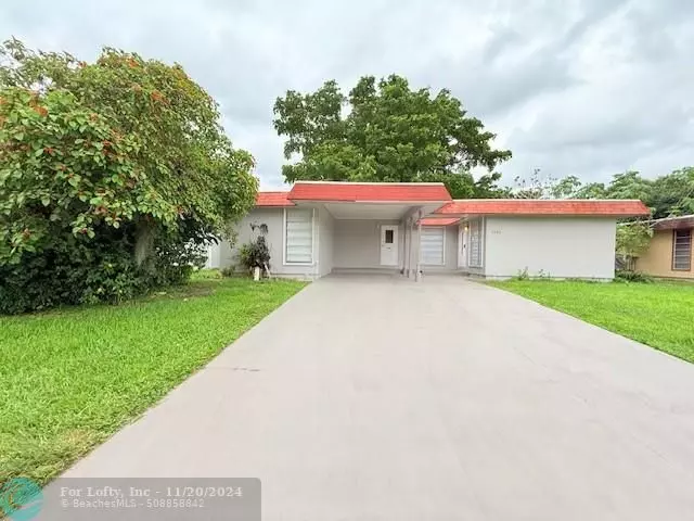 6406 Brookwood Blvd, Tamarac, FL 33321