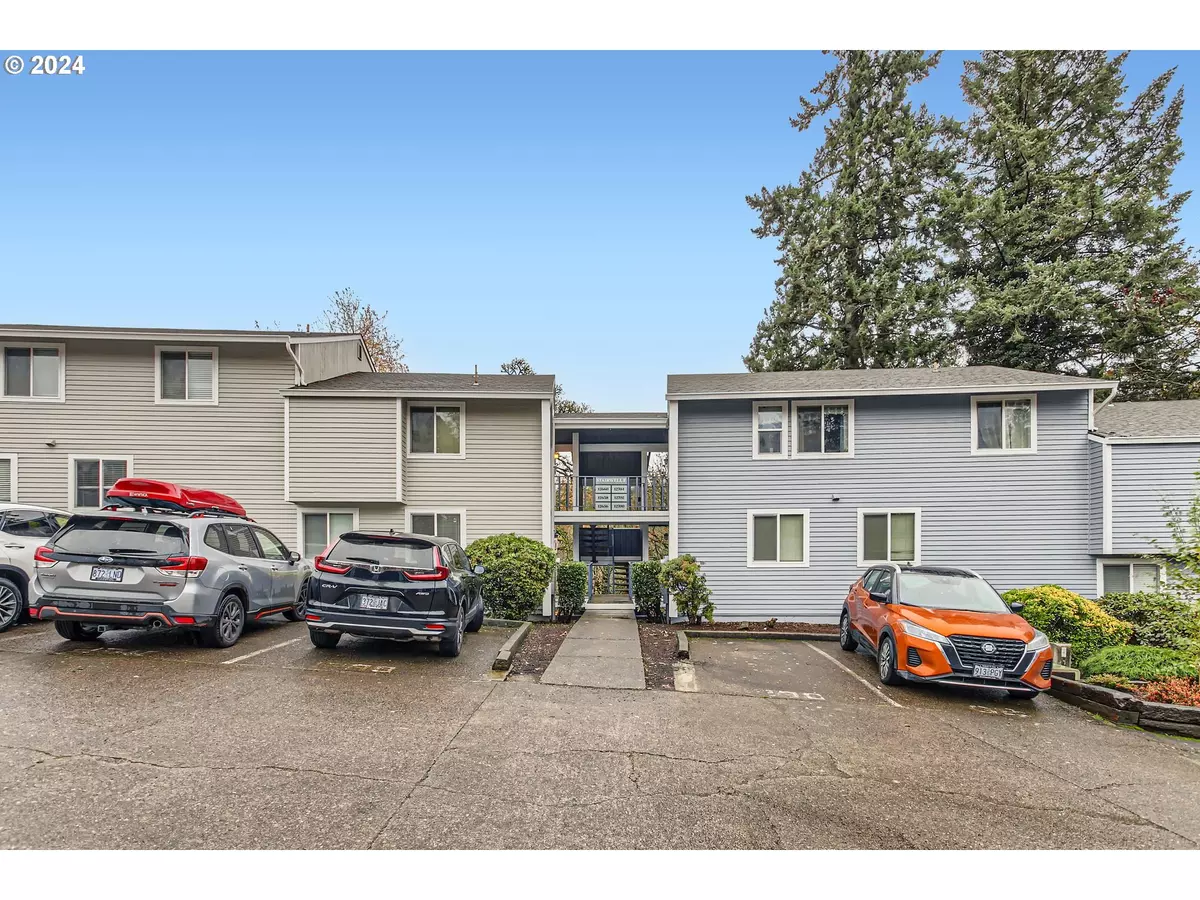 Clackamas, OR 97015,12656 SE 110TH CT