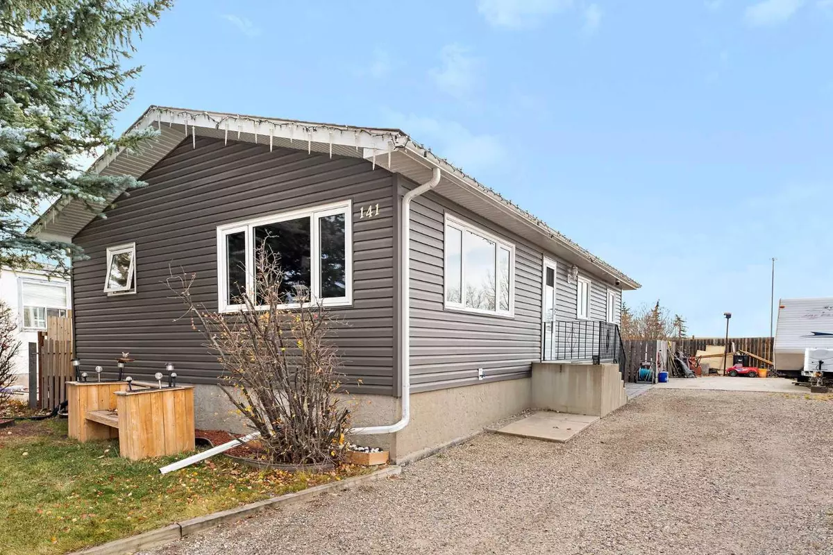 Airdrie, AB T4A 1A8,141 Spring Haven Mews Southeast