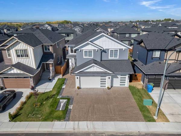 179 Sandpiper Park, Chestermere, AB T1X1Y8