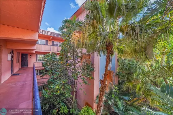 Fort Lauderdale, FL 33311,650 Tennis Club Dr  #305