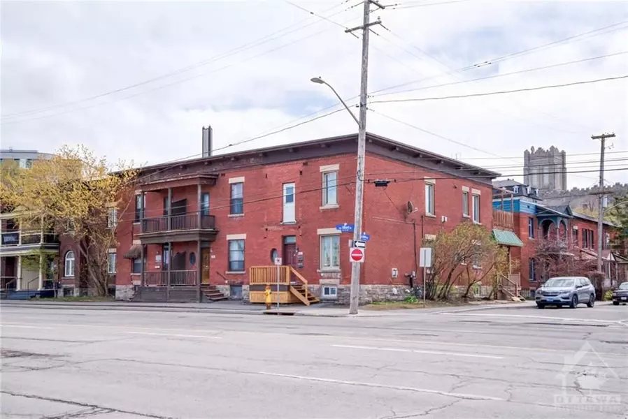 706 ALBERT ST, West Centre Town, ON K1R 6L4