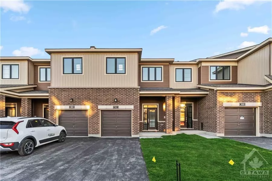 302 ELSIE MACGILL WALK, Kanata, ON K2W 0L1