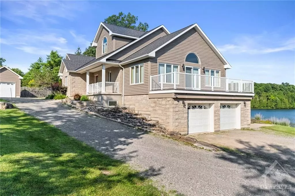 Rideau Lakes, ON K0G 1E0,50 BELMONTE LN