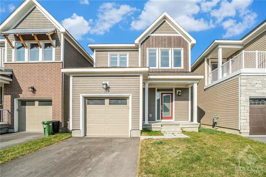 Stittsville - Munster - Richmond, ON K0A 2Z0,128 HACKAMORE CRES