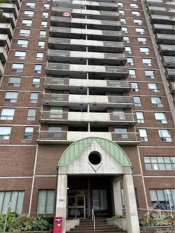 Vanier And Kingsview Park, ON K1L 8K8,200 LAFONTAINE AVE #1503