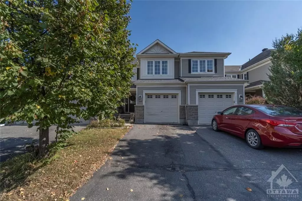 Barrhaven, ON K2J 0G7,103 OSNABROOK