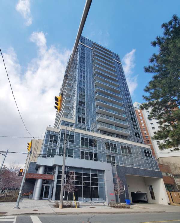 58 Orchard View BLVD #701, Toronto C03, ON M4R 1B9