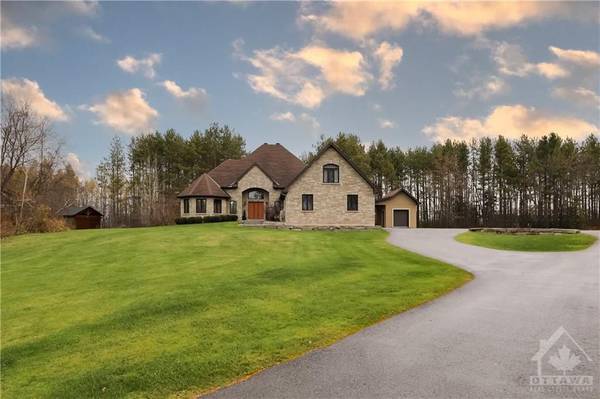 6769 DEER RUN PL, Manotick - Kars - Rideau Twp And Area, ON K0A 2T0