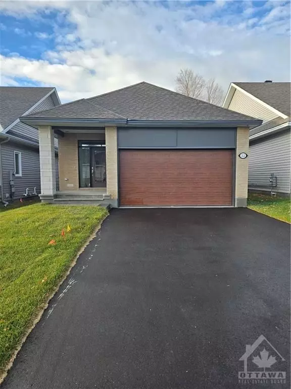 22 KAYENTA ST, Stittsville - Munster - Richmond, ON K2S 2K8