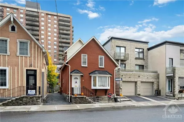 9 GILMOUR ST #2, Ottawa Centre, ON K2P 0N1