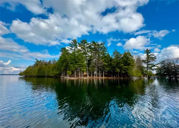 Rideau Lakes, ON K0G 1V0,3 SAND