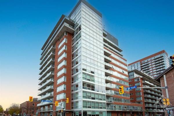 180 YORK ST #301, Lower Town - Sandy Hill, ON K1N 8W4