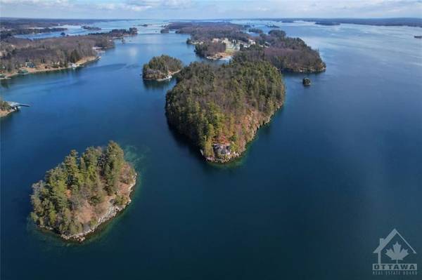 Leeds And The Thousand Islands, ON K0E 1V0,1 LITTLE GRENADIER