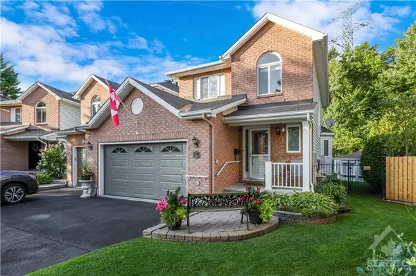 Kanata, ON K2M 2K8,95 SPRINGCREEK CRES